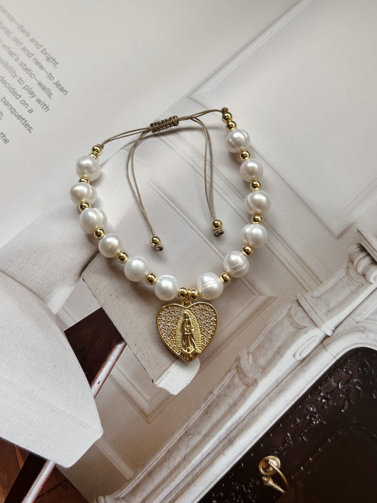 Pulsera Virgen de Guadalupe con perlas