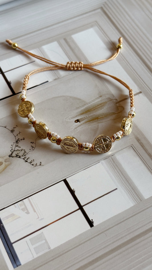 Pulsera medalla de San Benito